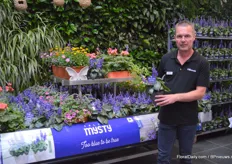 Remco Wertwijn of Florensis with Salvia Misty. This salvia variety was introduced last year. This variety is growing naturally compact and uniform and is one of the bluest salvia’s on the market. For the consumer, it flowers all summer long till frost.